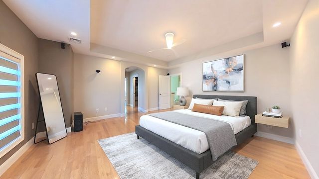 24 Iron Works Way, Saugus, MA 01906