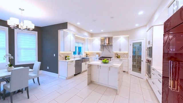 24 Iron Works Way, Saugus, MA 01906
