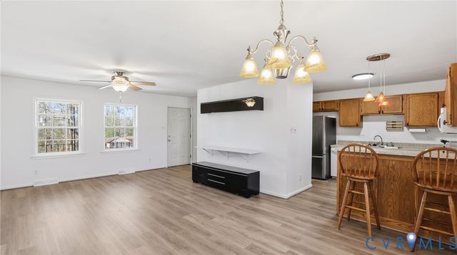 408 Springdale Ave, Colonial Heights, VA 23834