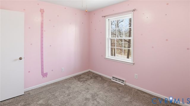 408 Springdale Ave, Colonial Heights, VA 23834