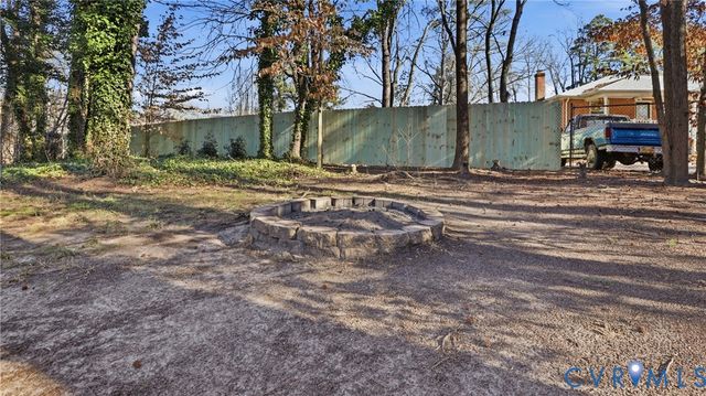 408 Springdale Ave, Colonial Heights, VA 23834