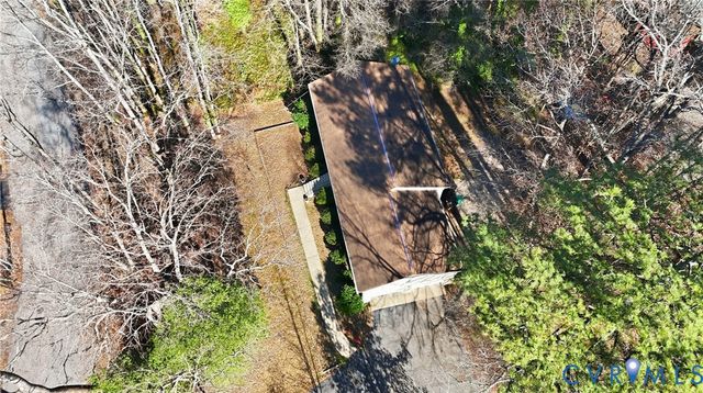 408 Springdale Ave, Colonial Heights, VA 23834