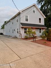 33 Lower Main Street, UPPER LEVEL, Aberdeen, NJ 07747