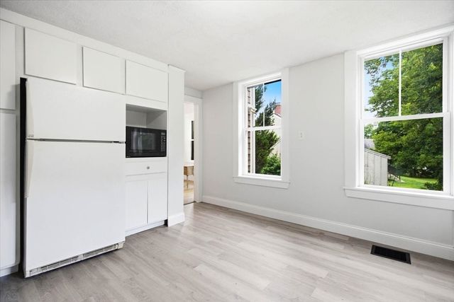 390 Main Street A, West Newbury, MA 01985