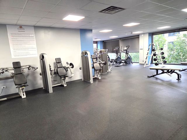 4343 N Clarendon Street 2110, Chicago, IL 60613