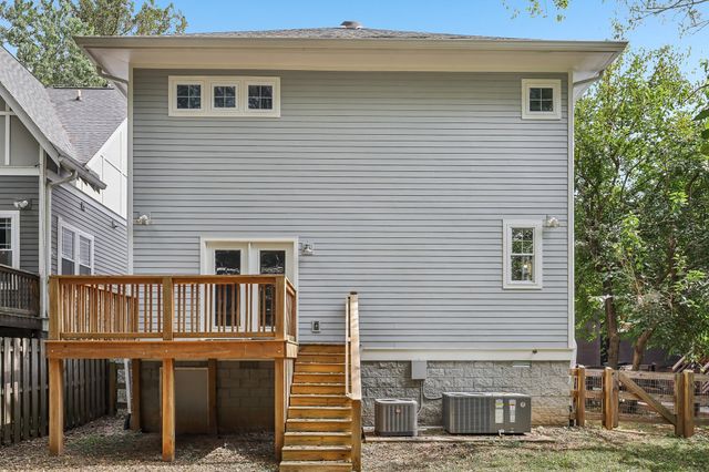 1902B Valley Park Dr, Nashville, TN 37216
