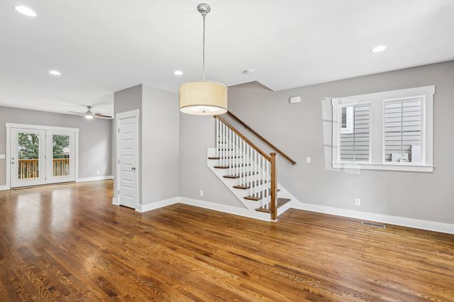 1902B Valley Park Dr, Nashville, TN 37216
