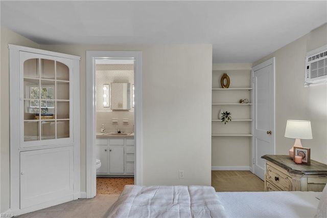 239 Shoe LN, Newport News, VA 23606