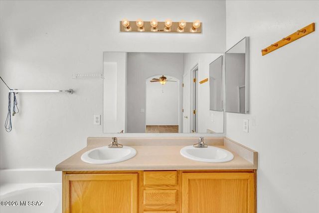 1311 W Calle Rancho Rio, Tucson, AZ 85714