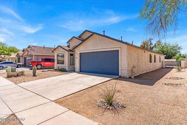 1311 W Calle Rancho Rio, Tucson, AZ 85714