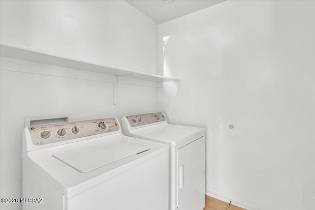 1311 W Calle Rancho Rio, Tucson, AZ 85714
