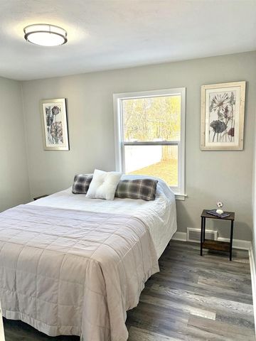 338 RIVER DRIVE, Appleton, WI 54915