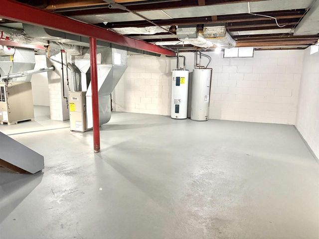 338 RIVER DRIVE, Appleton, WI 54915