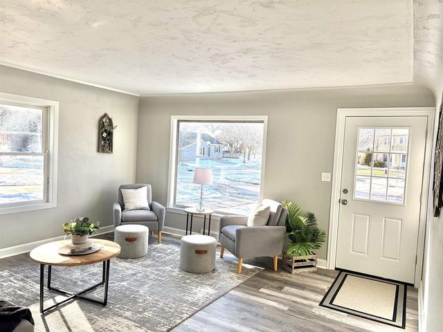 338 RIVER DRIVE, Appleton, WI 54915