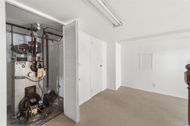 24 Elderberry Road, Syosset, NY 11791