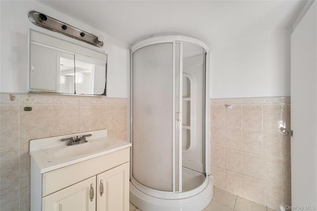 24 Elderberry Road, Syosset, NY 11791