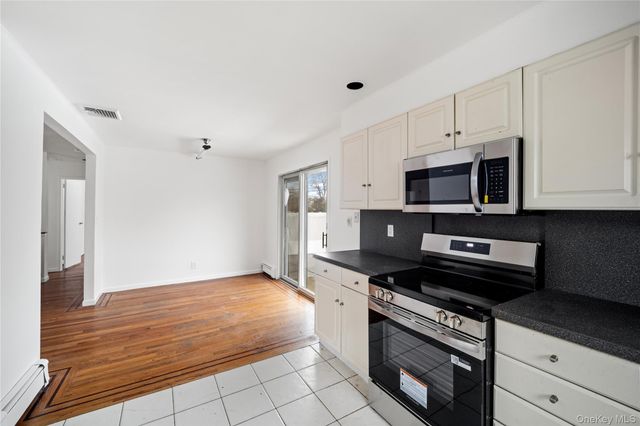 24 Elderberry Road, Syosset, NY 11791