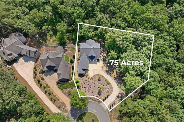 6022 Windjammer Way, Gainesville, GA 30506