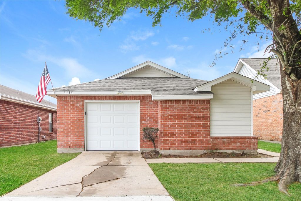 3115 Kelling Street, Houston, TX 77045