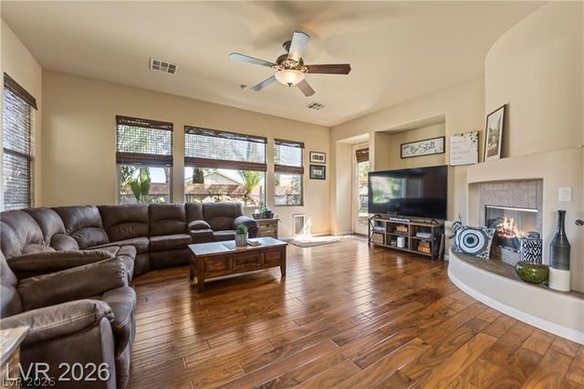 6864 Desert Island Street, Las Vegas, NV 89149