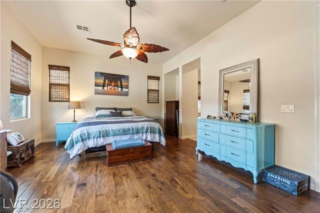 6864 Desert Island Street, Las Vegas, NV 89149