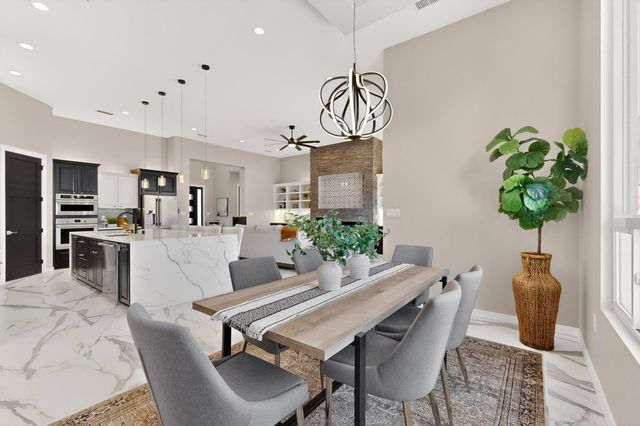 4504 Topaz Avenue NW, Albuquerque, NM 87114