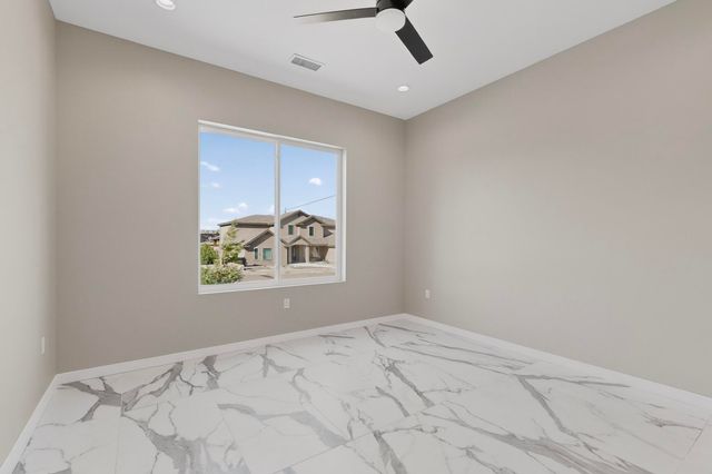 4504 Topaz Avenue NW, Albuquerque, NM 87114