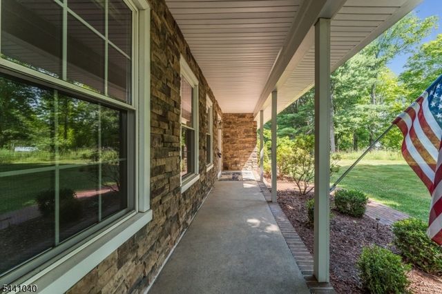 159 Old Clinton Rd, Raritan Twp., NJ 08822