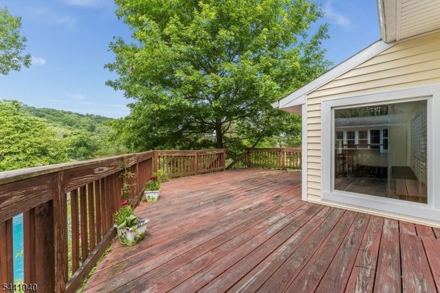 159 Old Clinton Rd, Raritan Twp., NJ 08822
