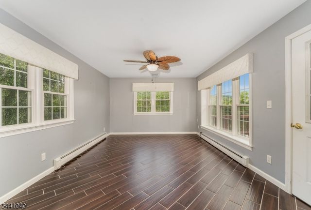 159 Old Clinton Rd, Raritan Twp., NJ 08822