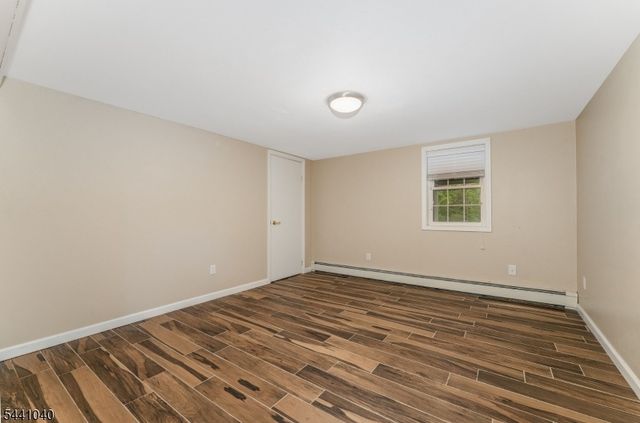 159 Old Clinton Rd, Raritan Twp., NJ 08822