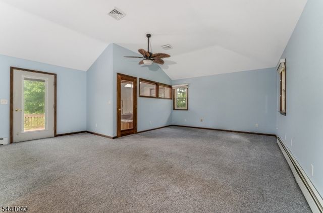 159 Old Clinton Rd, Raritan Twp., NJ 08822