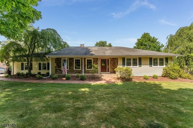 159 Old Clinton Rd, Raritan Twp., NJ 08822
