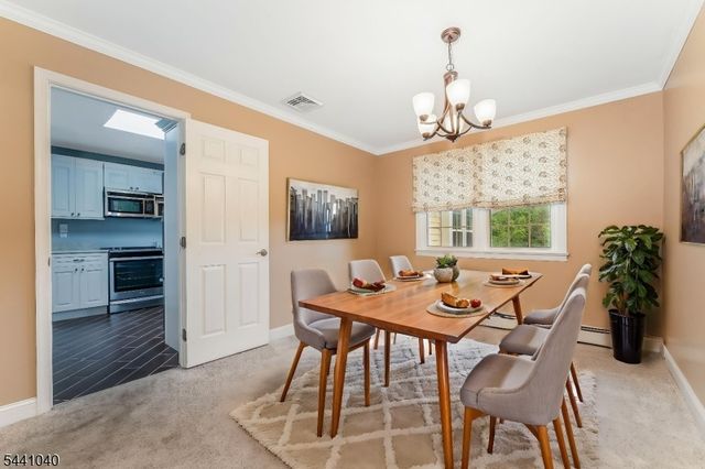 159 Old Clinton Rd, Raritan Twp., NJ 08822