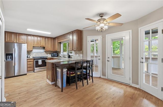 2111 Cornerstone Lane SW, Marietta, GA 30064