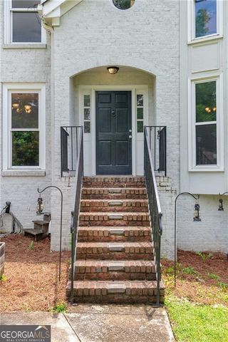 2111 Cornerstone Lane SW, Marietta, GA 30064