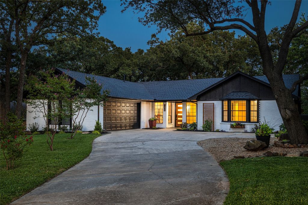 1408 Angelina Bend Drive, Denton, TX 76205