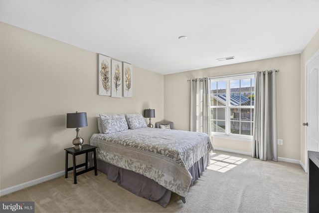 220 ALMOND DR, Stafford, VA 22554