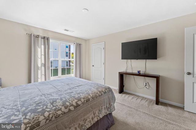 220 ALMOND DR, Stafford, VA 22554