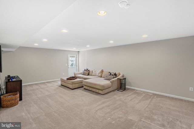 220 ALMOND DR, Stafford, VA 22554