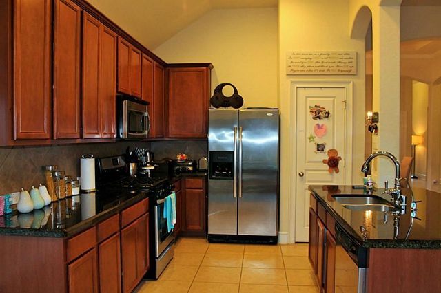 99 E Lasting Spring Circle, The Woodlands, TX 77389