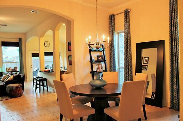 99 E Lasting Spring Circle, The Woodlands, TX 77389