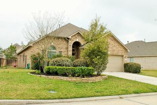 99 E Lasting Spring Circle, The Woodlands, TX 77389