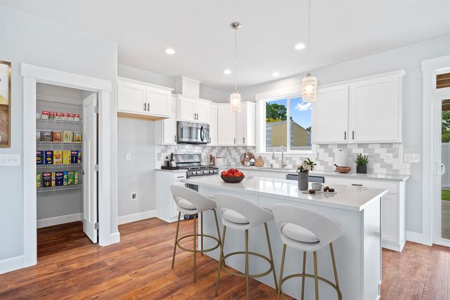 423 N Union Ln, Spokane Valley, WA 99206