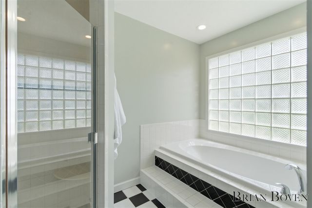 8789 Je Ne Be Drive, Rockford, MI 49341