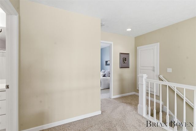 8789 Je Ne Be Drive, Rockford, MI 49341