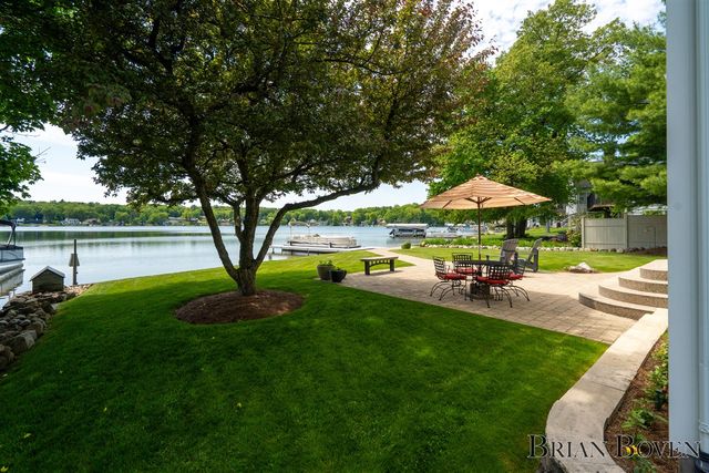 8789 Je Ne Be Drive, Rockford, MI 49341