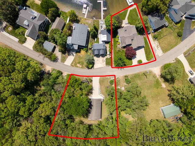 8789 Je Ne Be Drive, Rockford, MI 49341