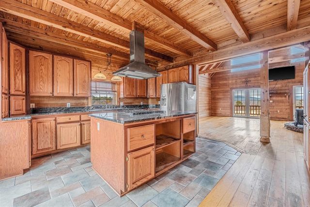 5762 Buttercreek Road, Scotland, AR 72141