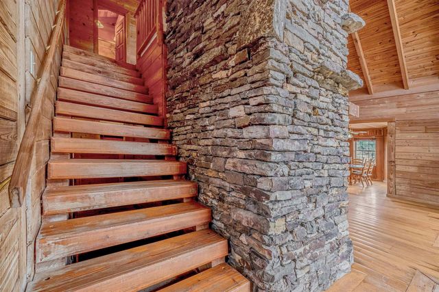 5762 Buttercreek Road, Scotland, AR 72141